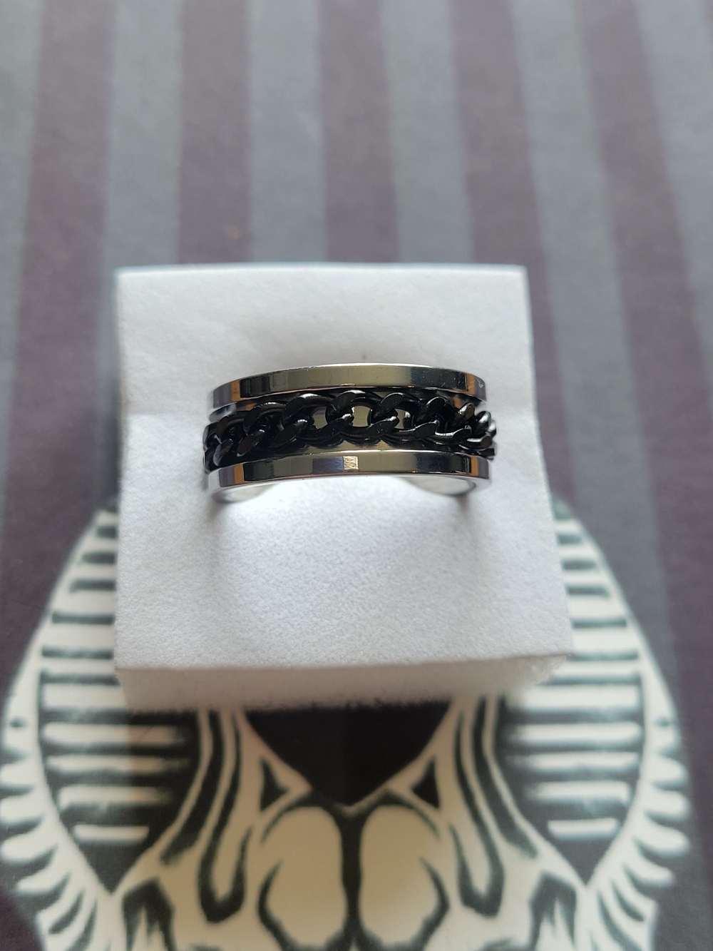 💀NEW💀Men's Black and Silver Chain Accent Stainless Steel Ring